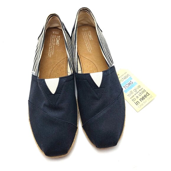 Toms Men's Classic University Navy Stripe Canvas Flat Slip on - Picture 2 of 10